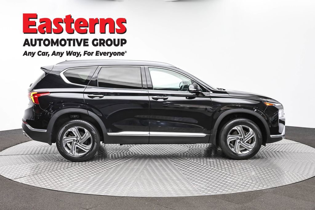 Used 2022 Hyundai Santa Fe SEL w/ Convenience + Premium Package AWD/4WD image 4