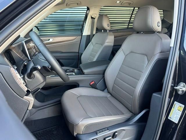 New 2025 Volkswagen Atlas SEL image 10