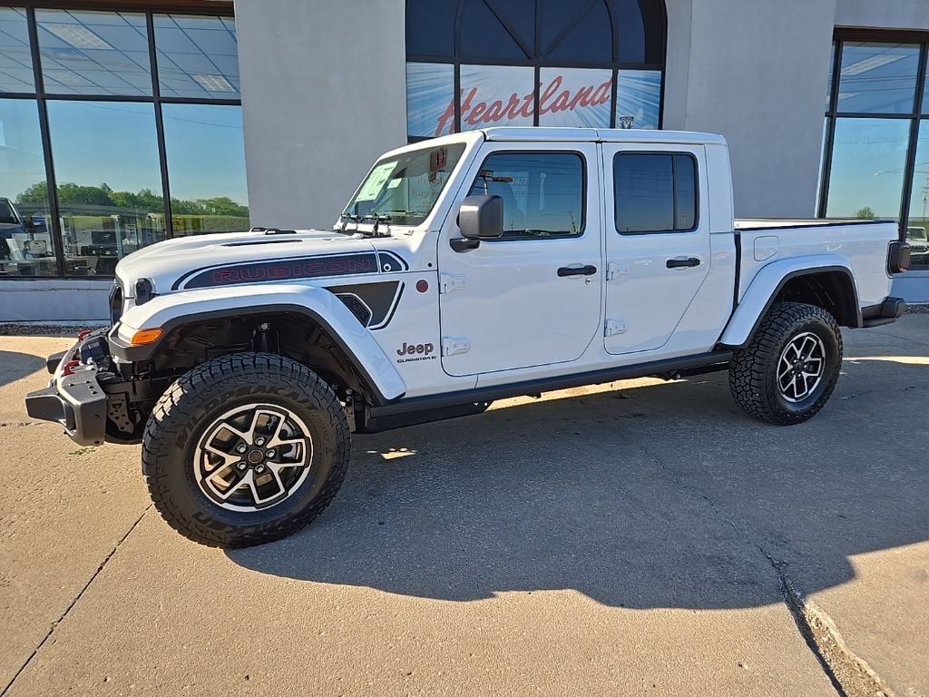 New 2026 Jeep Gladiator Mojave AWD/4WD image 4