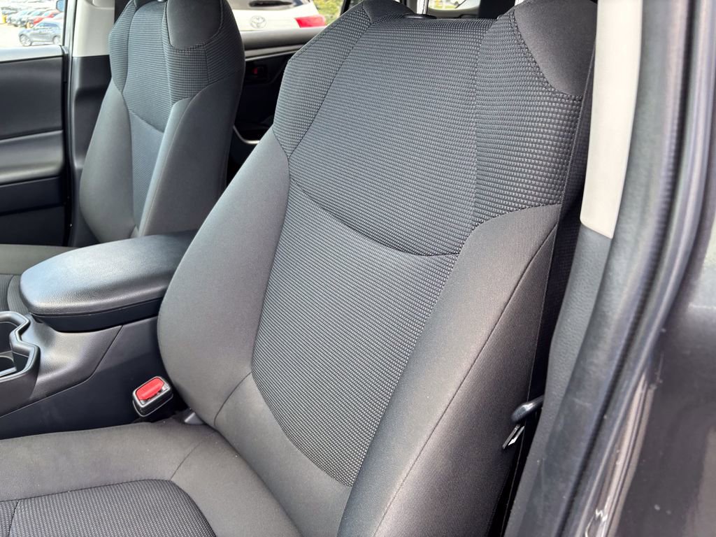 Certified 2025 Toyota RAV4 LE FWD image 19