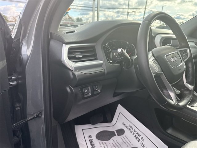 Used 2020 GMC Acadia SLT image 18