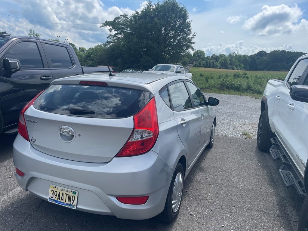 Used 2013 Hyundai Accent GS FWD image 5