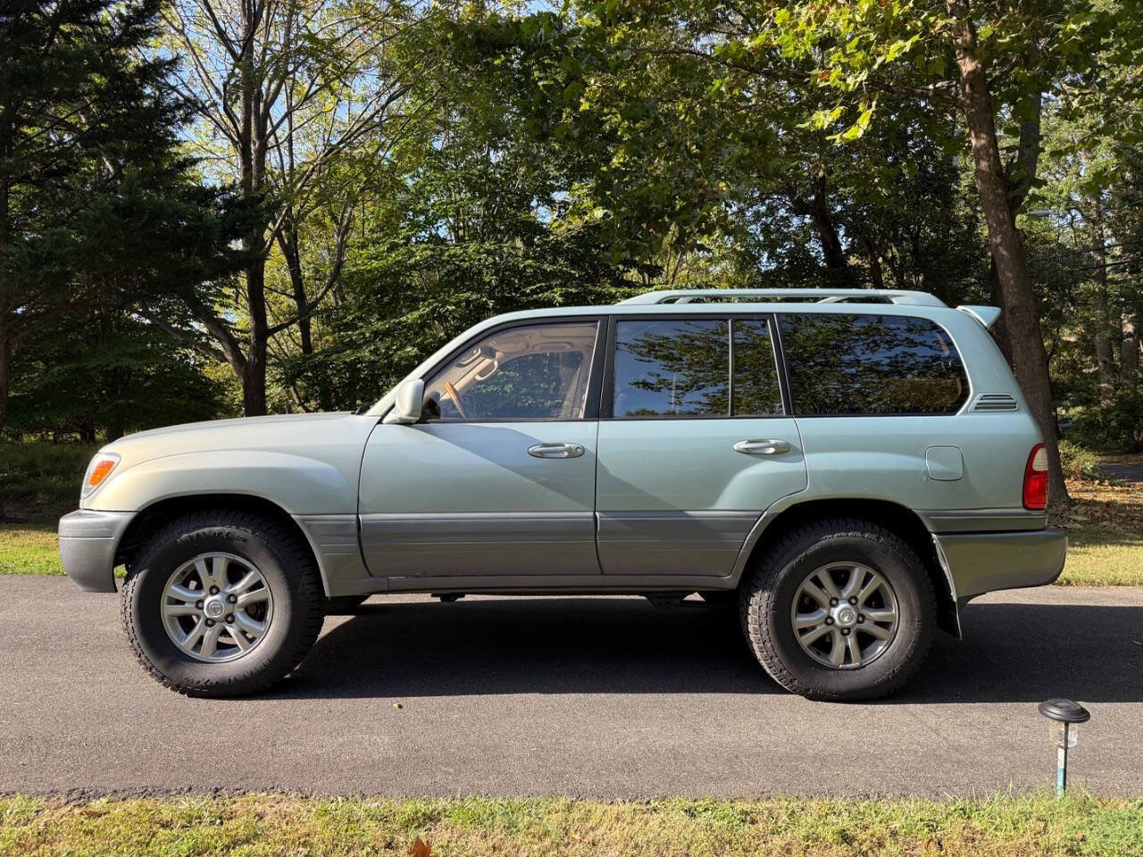 Used 2003 Lexus LX 470 4WD image 14