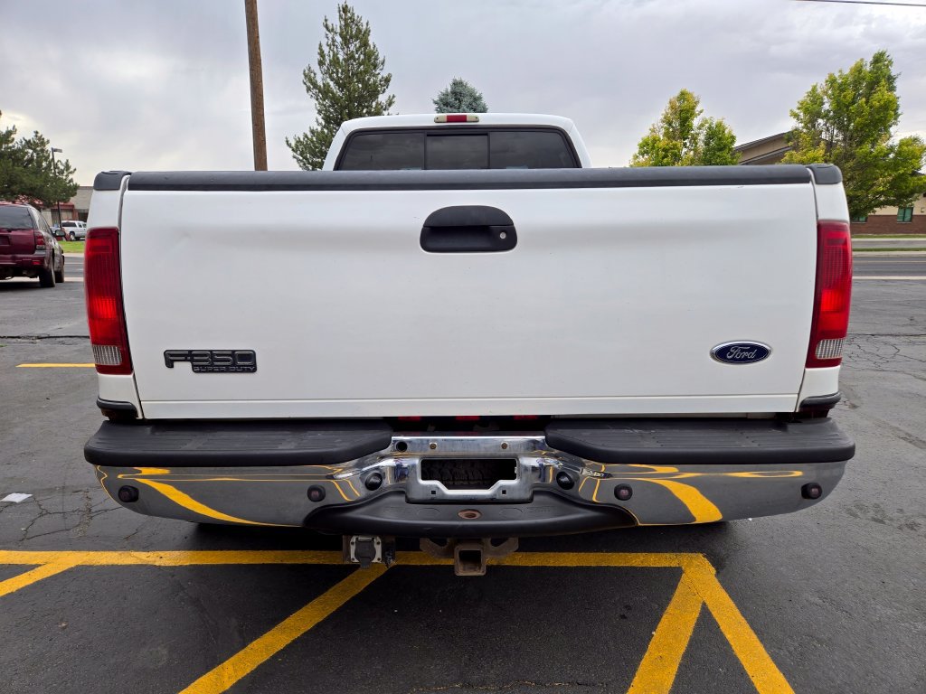 Used 2004 Ford F350 Lariat AWD/4WD image 5
