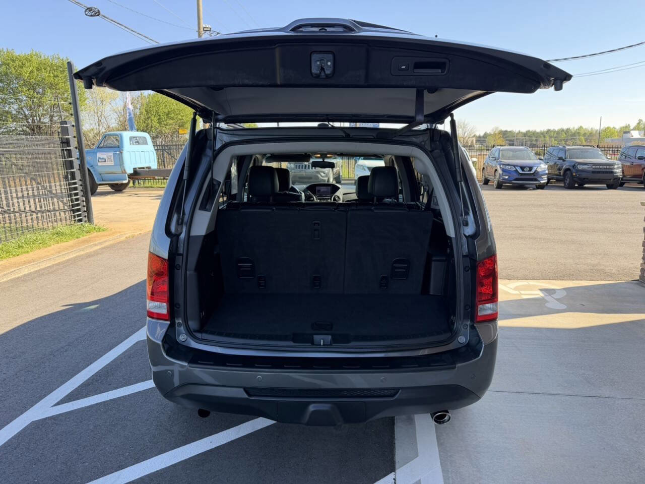 Used 2013 Honda Pilot Touring image 11