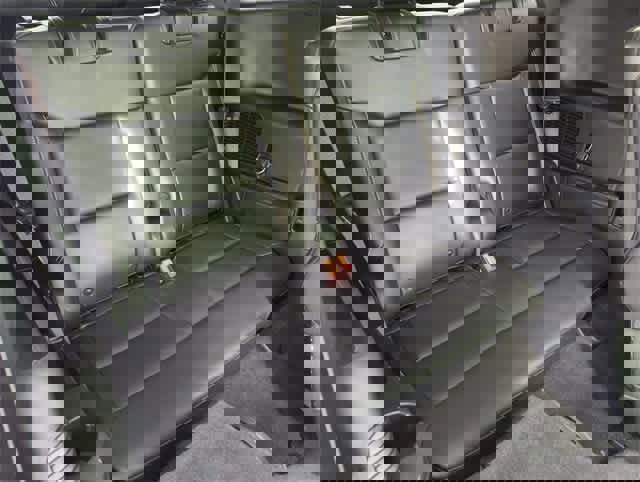 Used 2020 Ford Explorer ST w/ ST Street Pack image 22