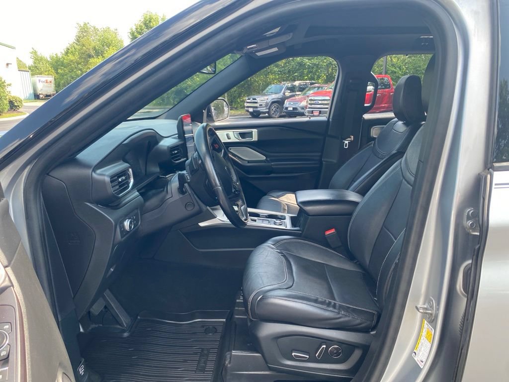 Used 2020 Ford Explorer ST w/ ST High-Performance Pack AWD/4WD image 14
