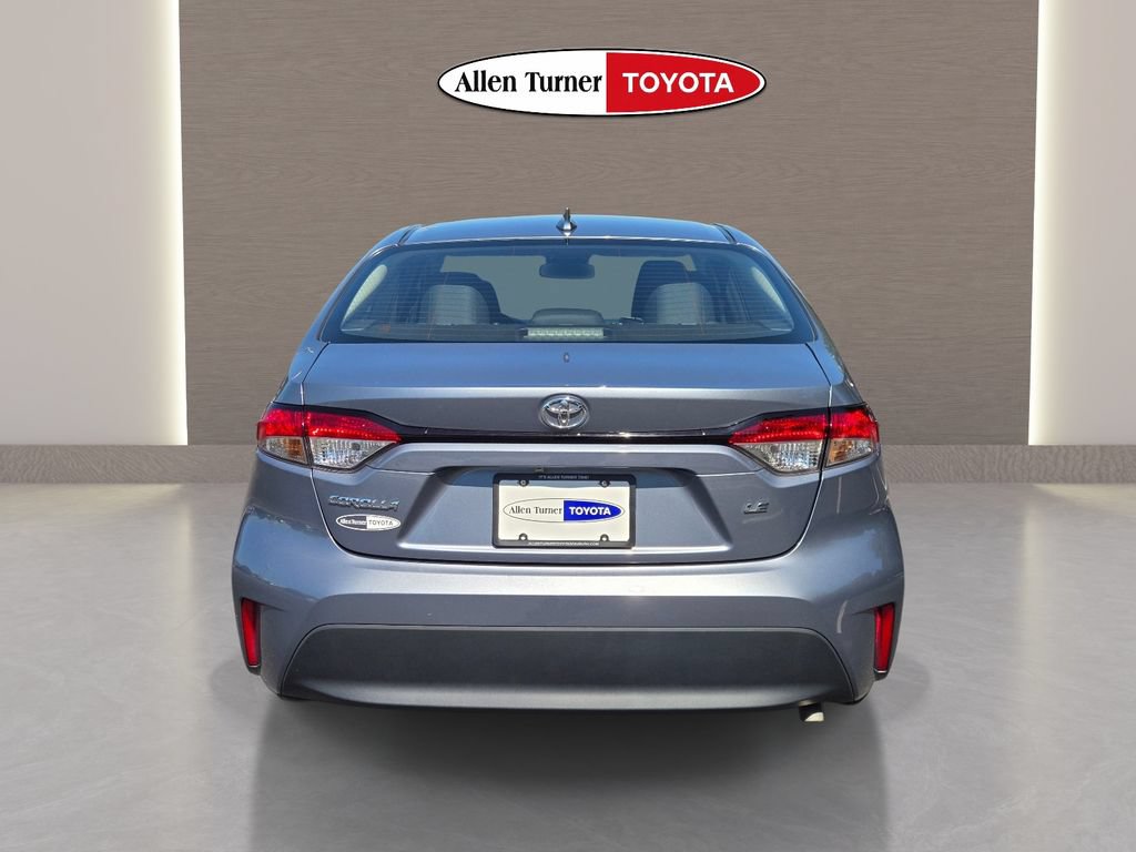 Used 2025 Toyota Corolla LE FWD image 7