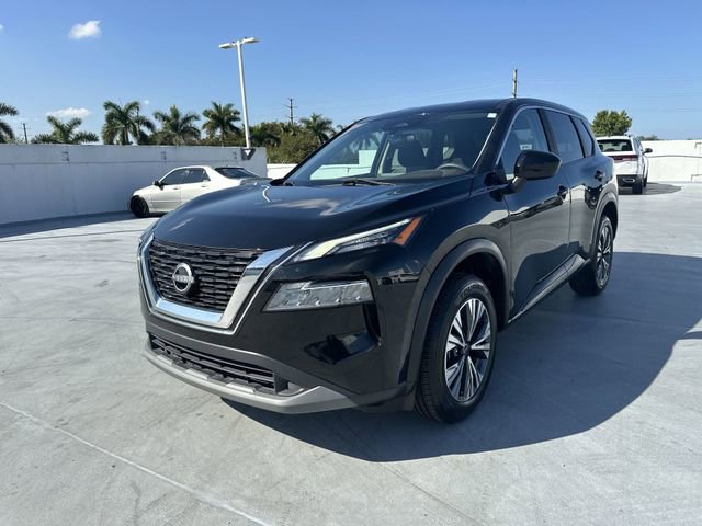 Used 2023 Nissan Rogue SV image 40