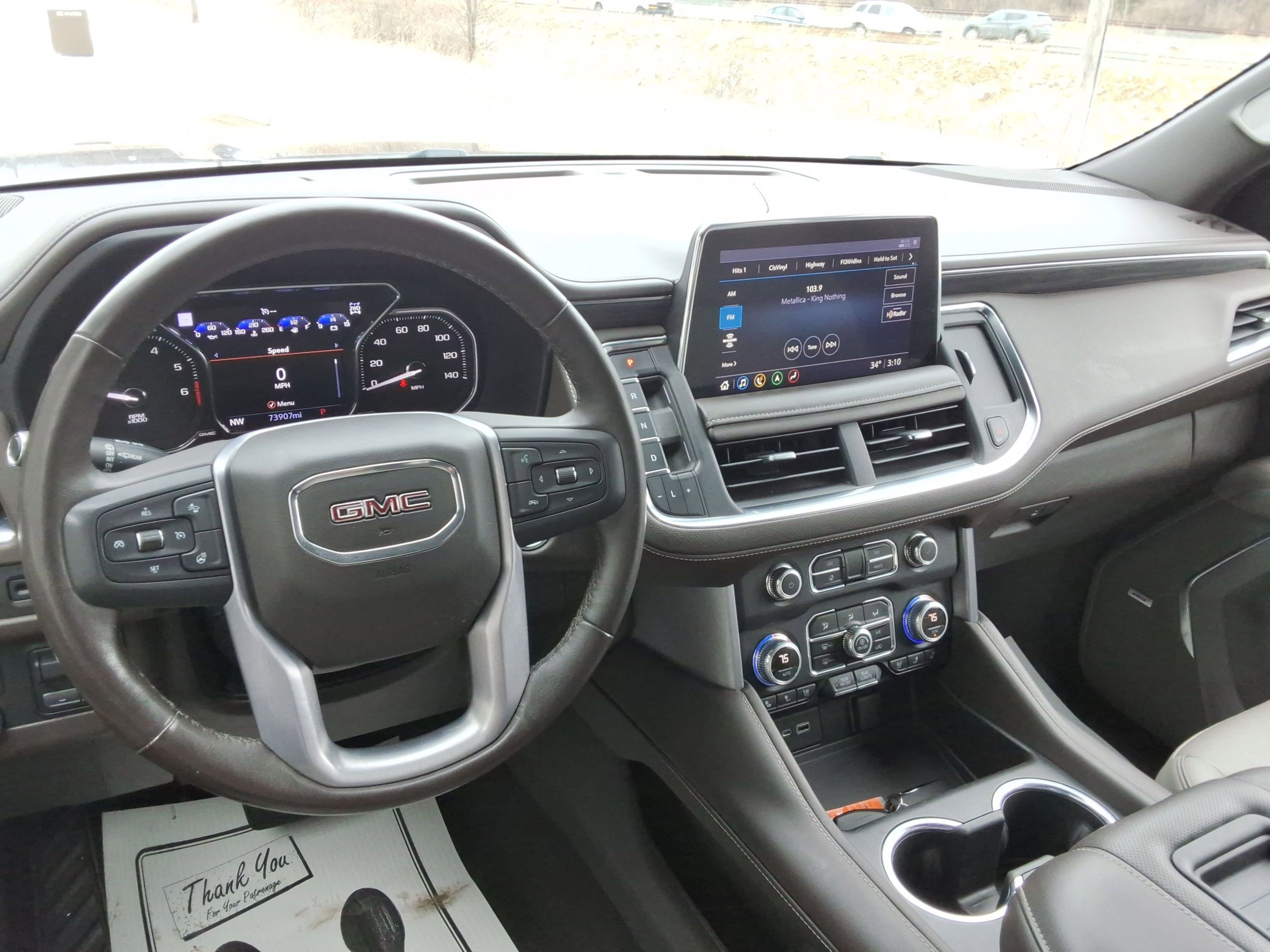 Used 2021 GMC Yukon XL SLT w/ SLT Luxury Plus Package image 12