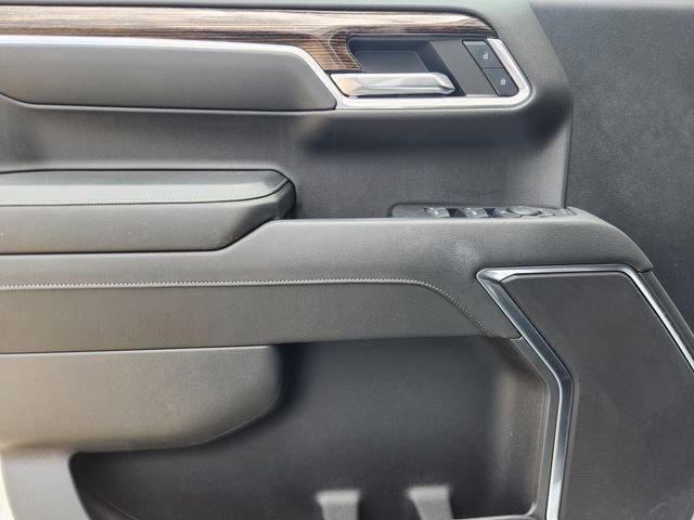 Used 2024 GMC Sierra 1500 Elevation image 23