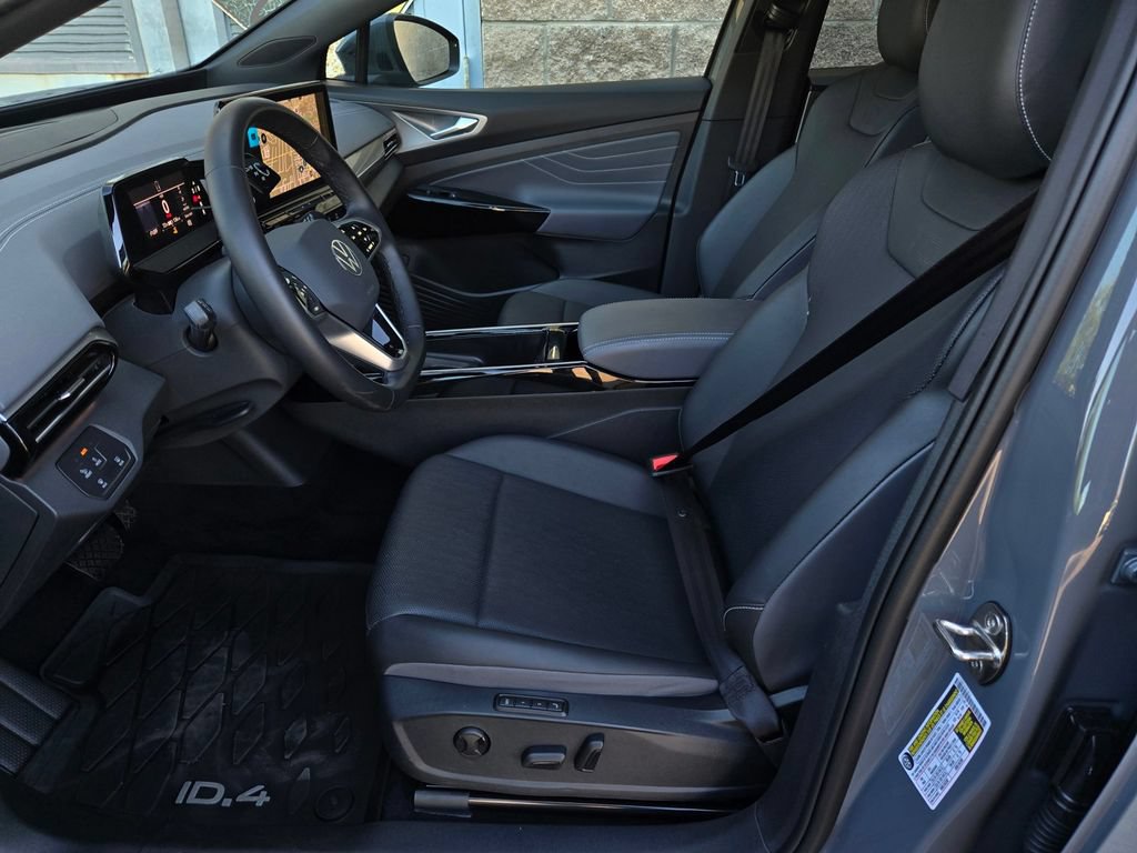 Used 2023 Volkswagen ID.4 S RWD image 17
