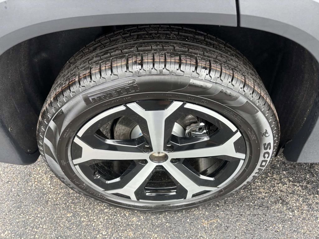 New 2026 Volkswagen Tiguan SE image 10