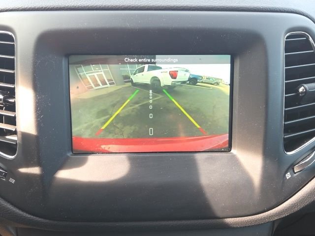 Used 2020 Jeep Compass Latitude w/ Cold Weather Group image 23