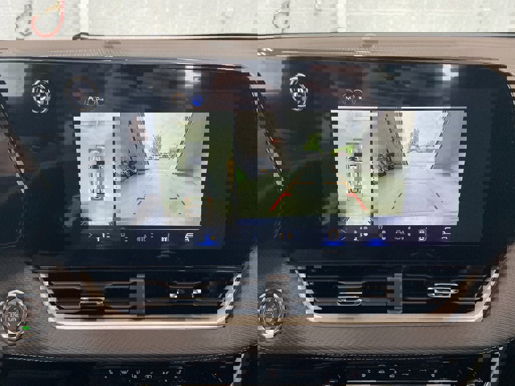 New 2026 Chevrolet Equinox LT w/ Safety and Technology Package image 35