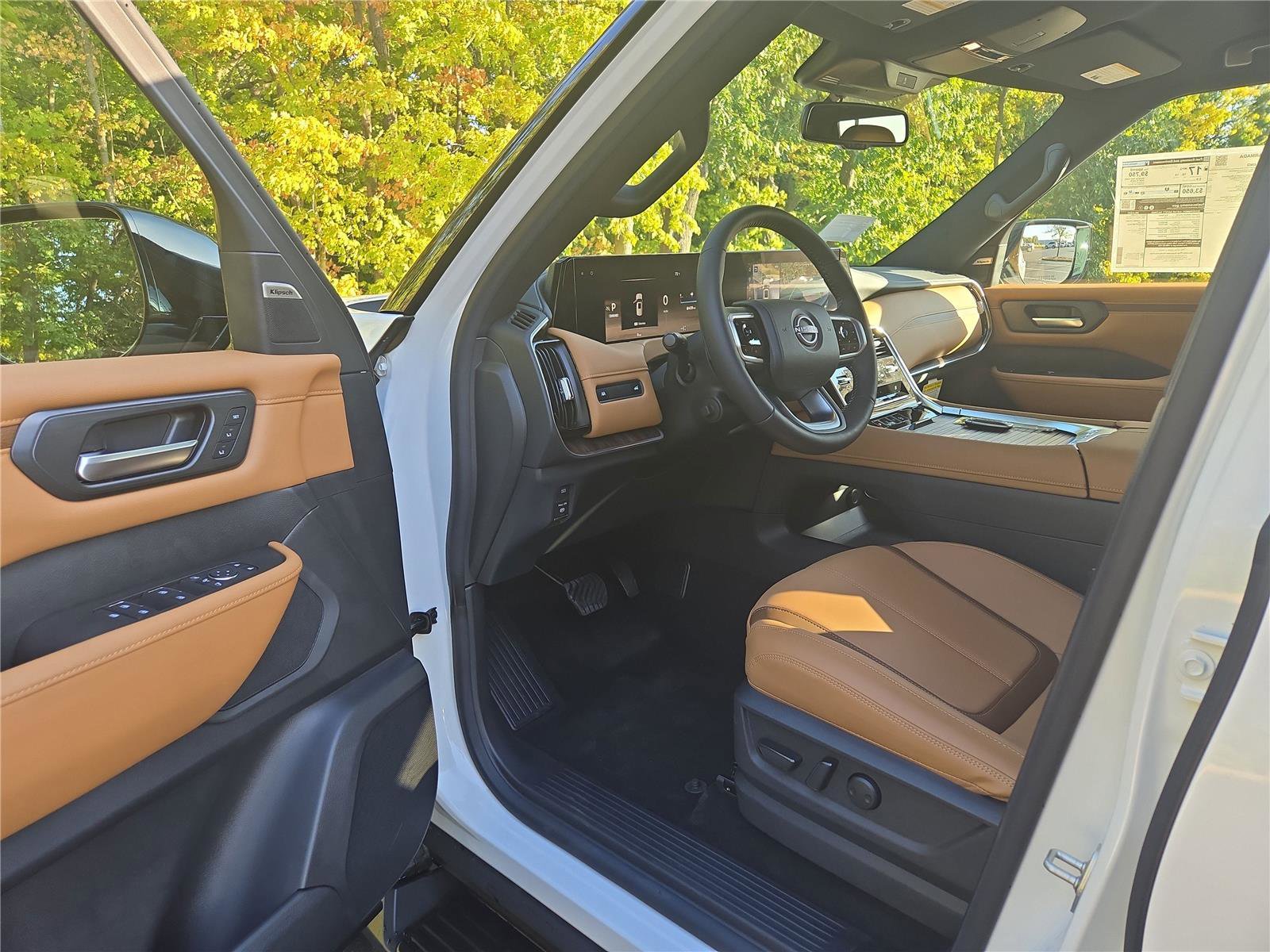 New 2026 Nissan Armada SL w/ Captain's Chari Seat Package AWD/4WD image 10