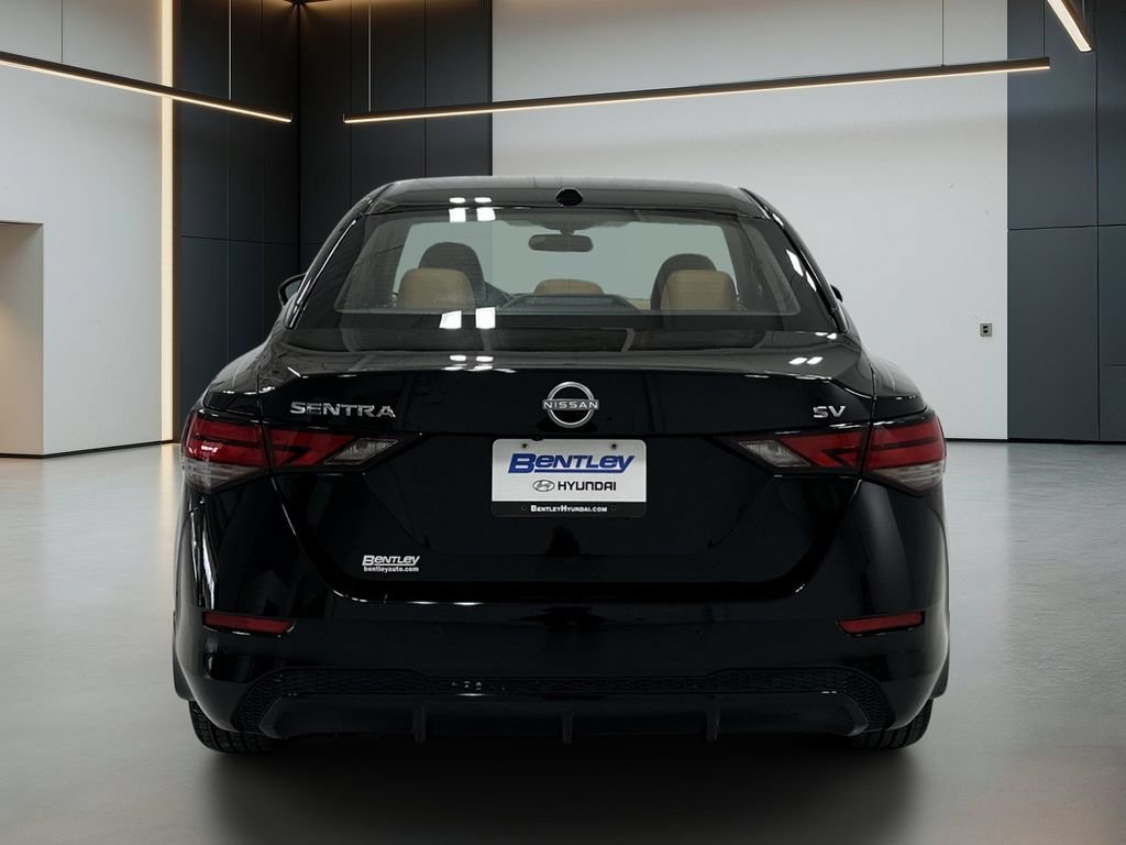 Used 2024 Nissan Sentra SV w/ SV Premium Package FWD image 5