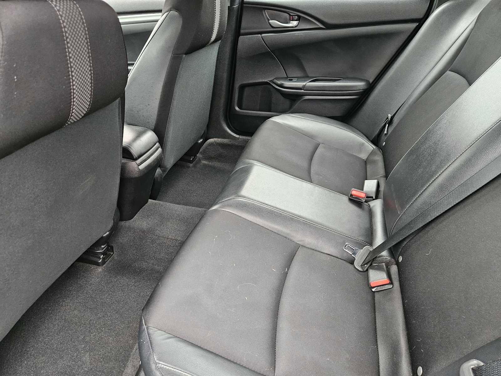 Used 2021 Honda Civic Sport image 28