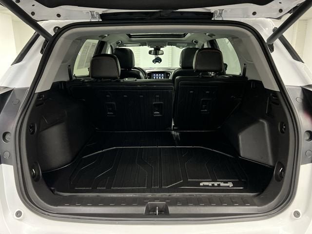 Certified 2023 GMC Terrain AT4 w/ Infotainment Package II AWD/4WD image 26