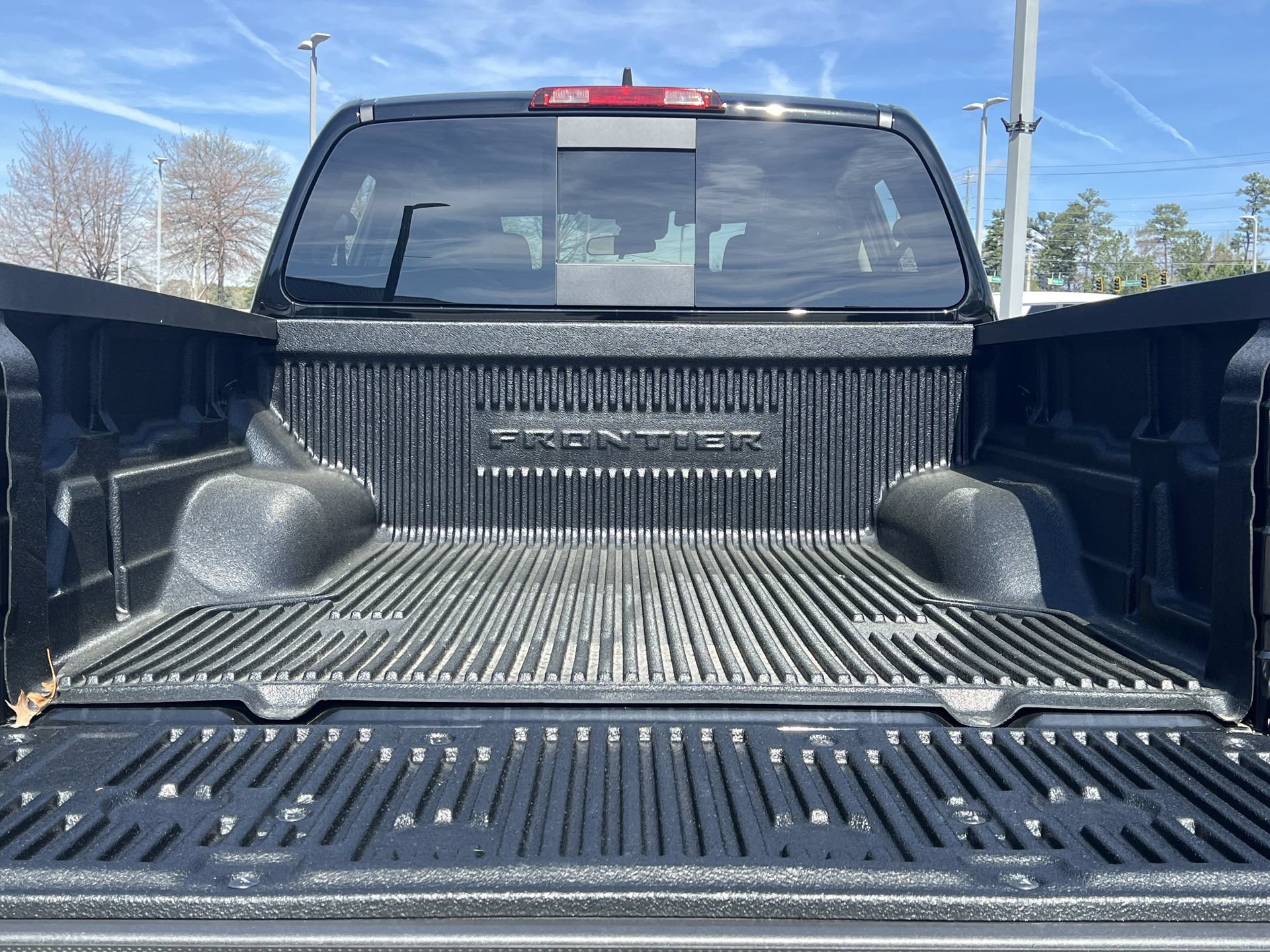 New 2026 Nissan Frontier SV w/ All-Weather Content Package AWD/4WD image 22