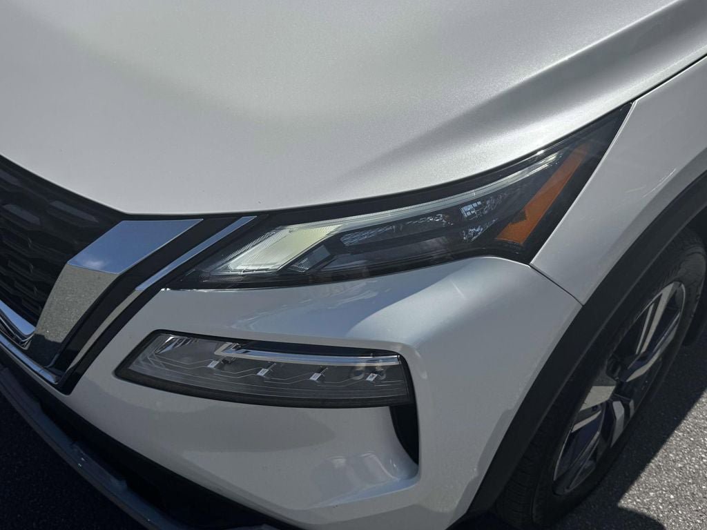 Used 2023 Nissan Rogue SL AWD/4WD image 8