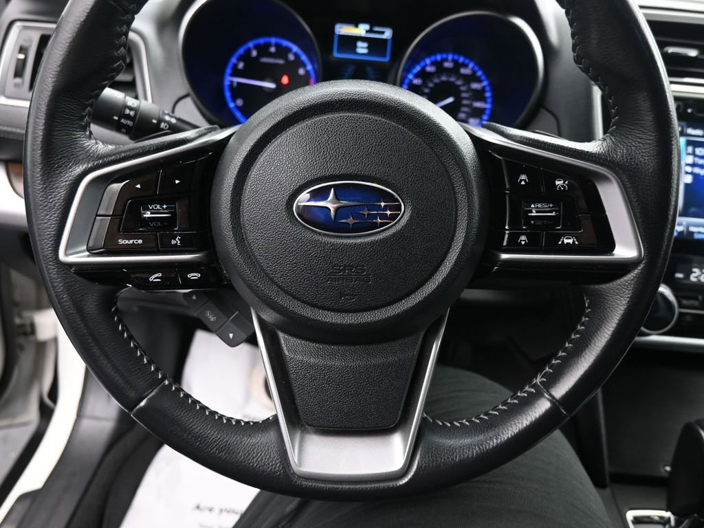 Used 2018 Subaru Outback 3.6R Limited image 16