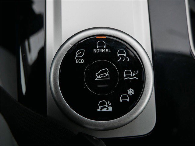 Used 2025 Mitsubishi Outlander SE image 23