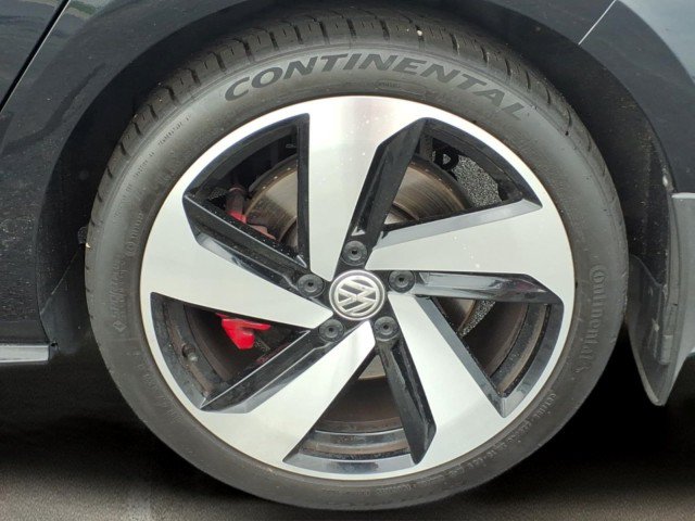 Used 2019 Volkswagen GTI SE FWD image 10