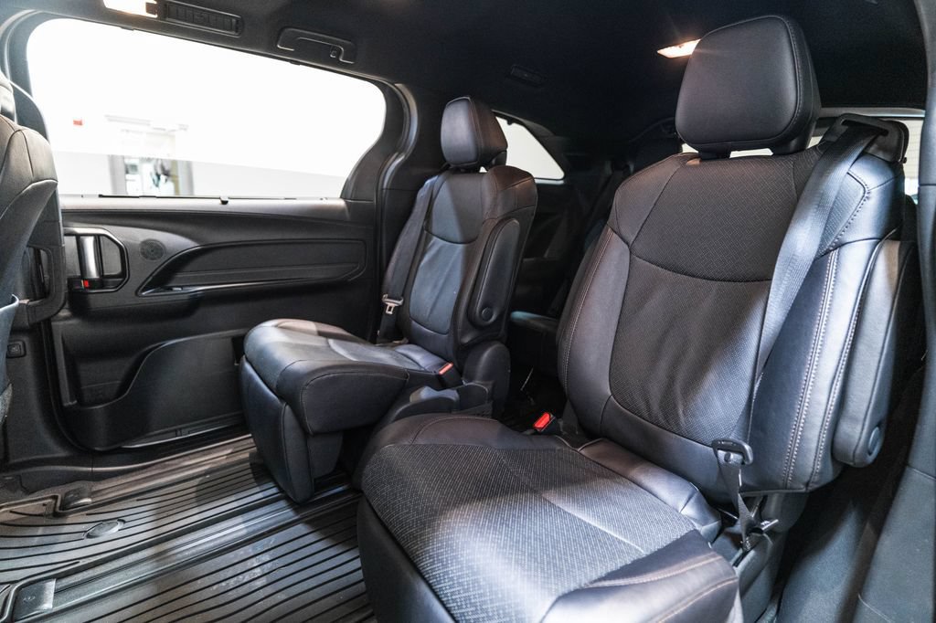 Certified 2026 Toyota Sienna Limited AWD/4WD image 34