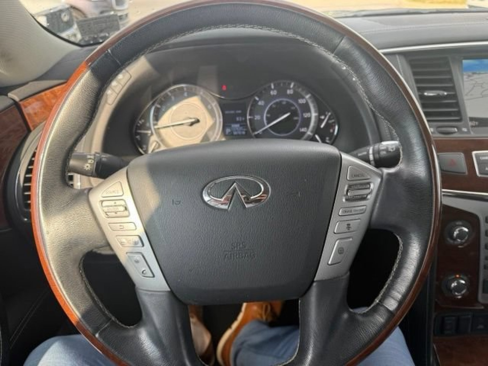 Used 2019 INFINITI QX80 Luxe w/ Proassist Package AWD/4WD image 18