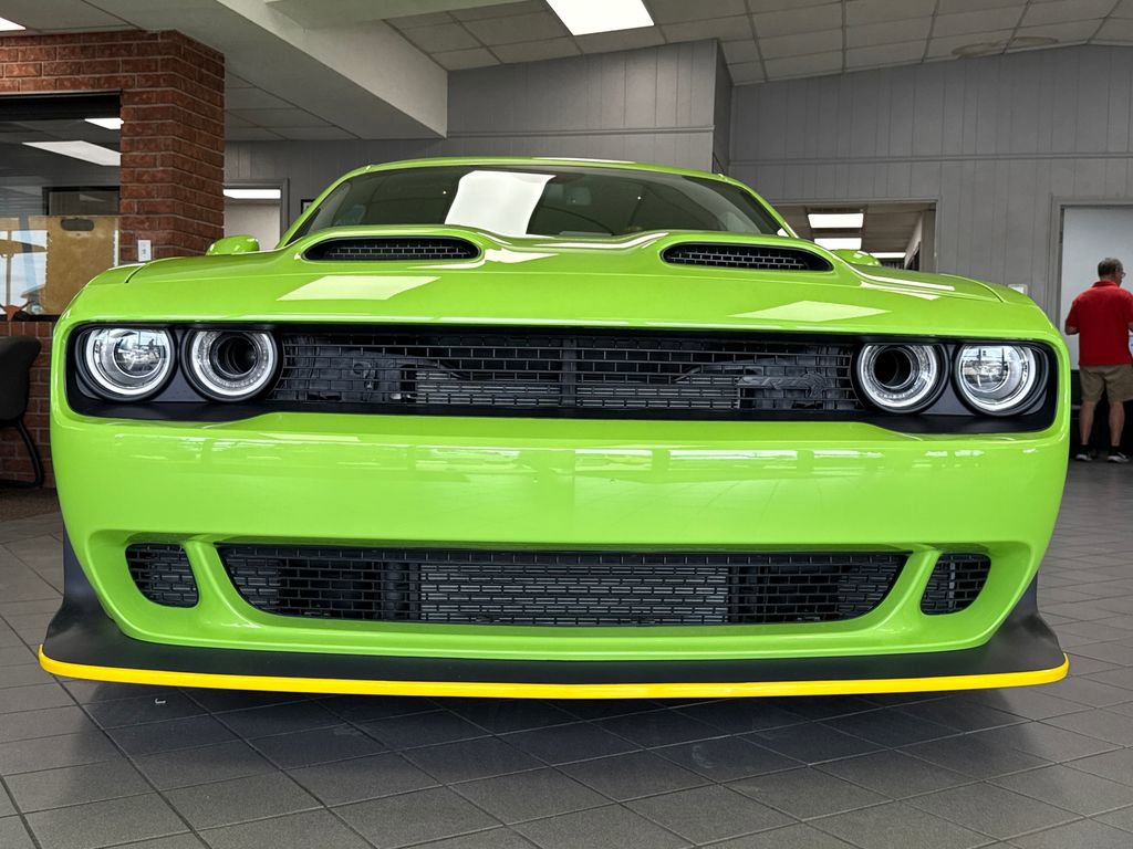 Used 2023 Dodge Challenger SRT Hellcat image 2