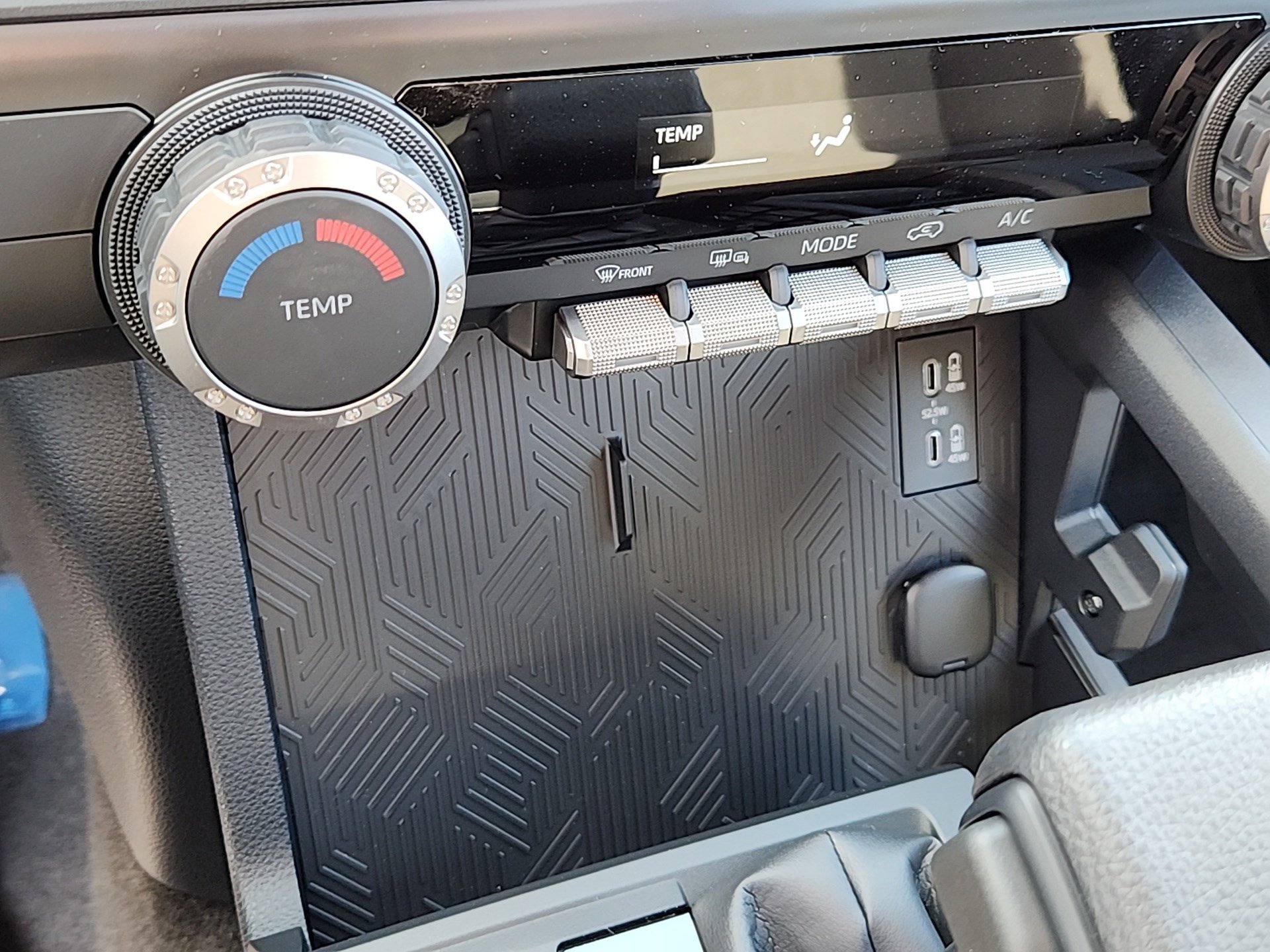 New 2025 Toyota 4Runner SR5 image 16