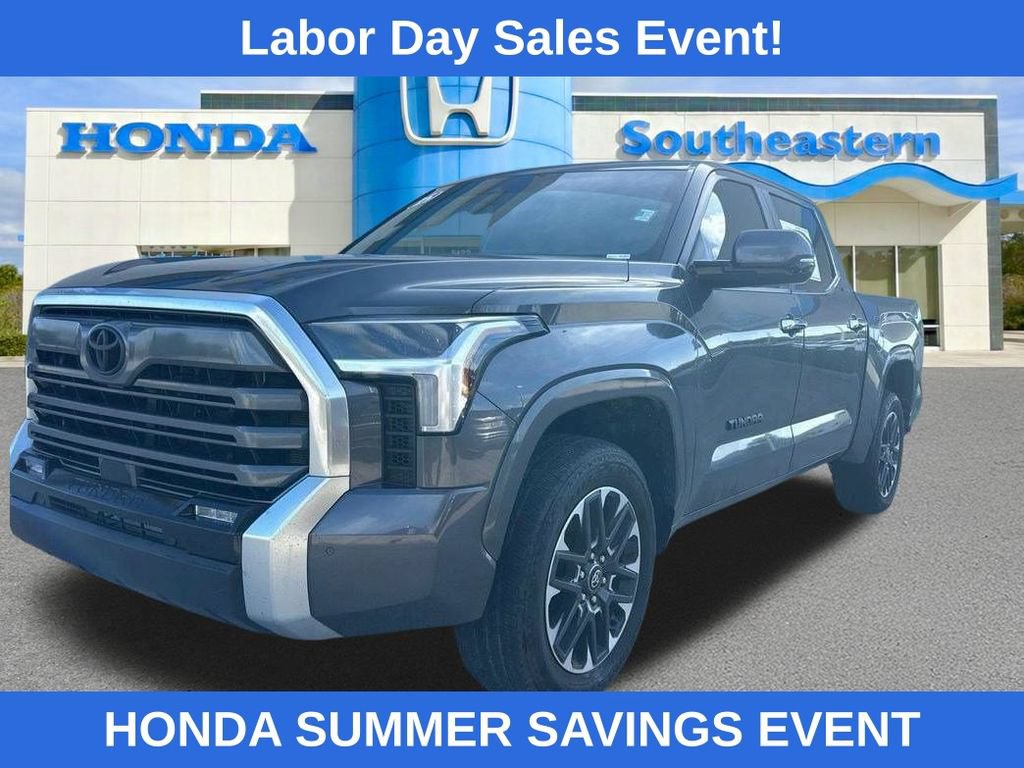 Used 2025 Toyota Tundra Limited AWD/4WD image 1