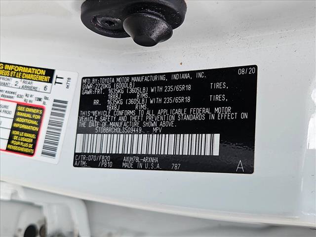 Used 2020 Toyota Highlander LE AWD/4WD image 25