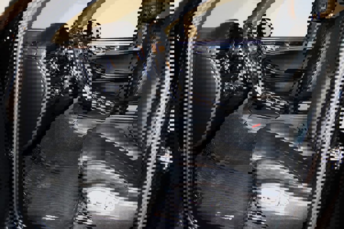 Used 2020 Porsche Macan image 41