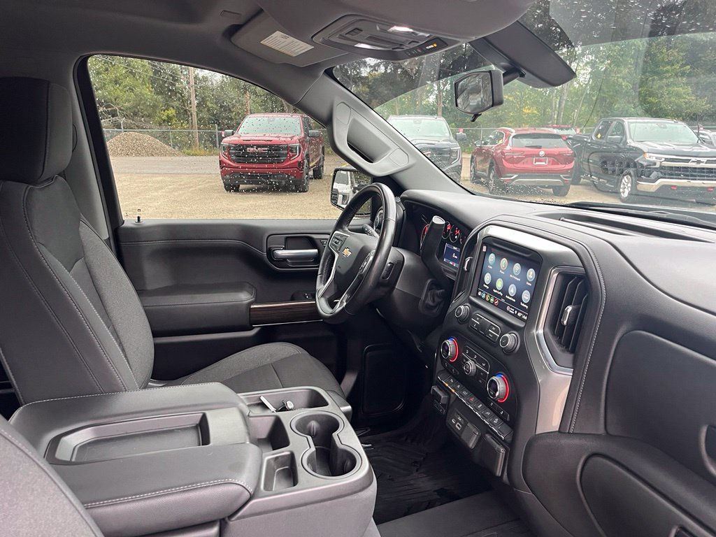 Used 2021 Chevrolet Silverado 1500 LT w/ All Star Edition Plus AWD/4WD image 37
