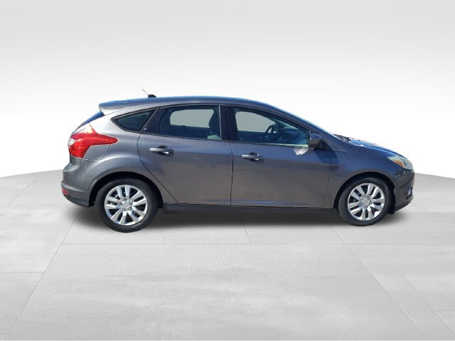 Used 2012 Ford Focus SE FWD image 3