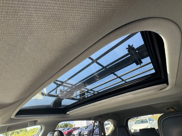 Used 2018 Toyota RAV4 Limited image 26