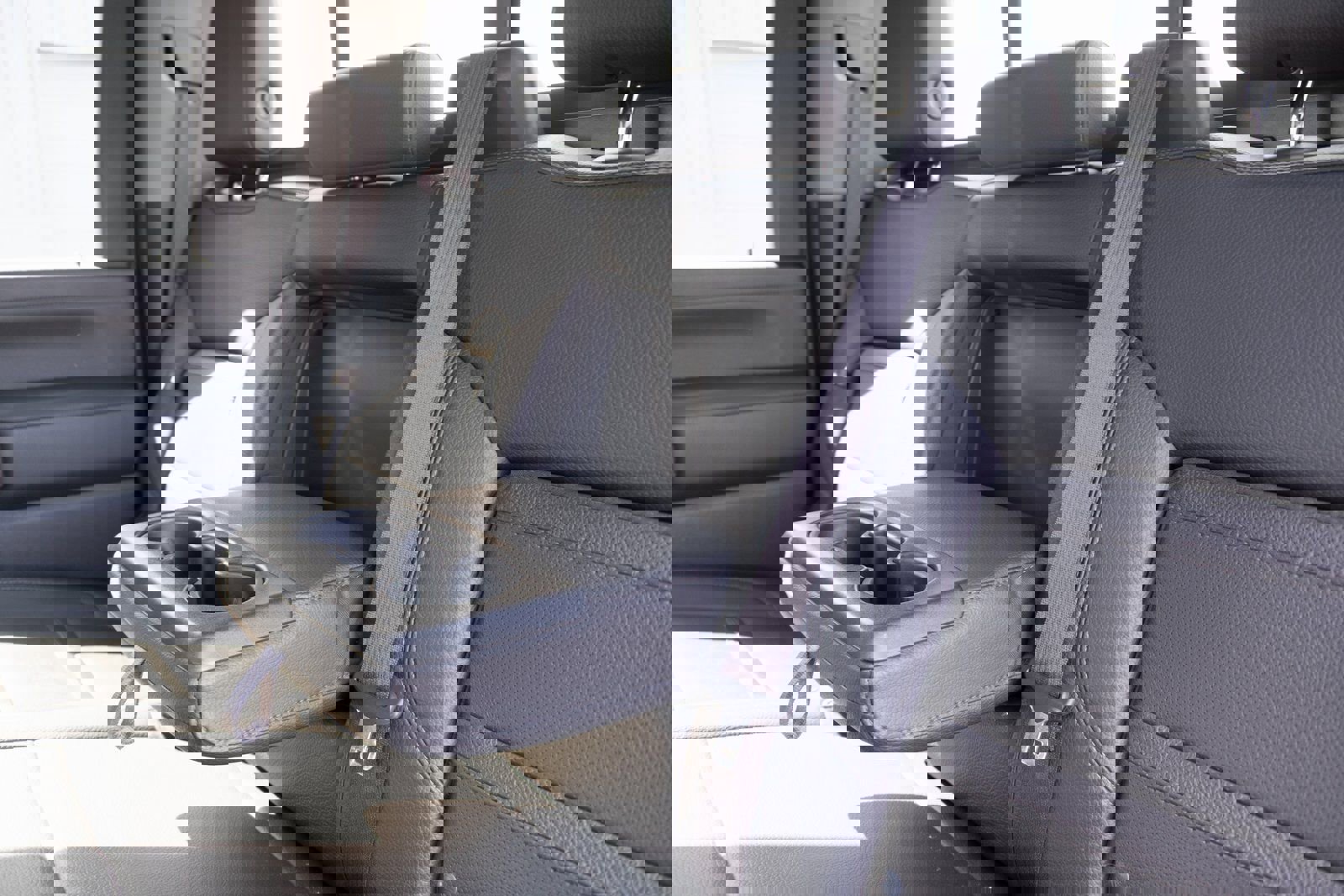 Used 2023 GMC Sierra 3500 Denali w/ Denali Black Diamond Edition image 20