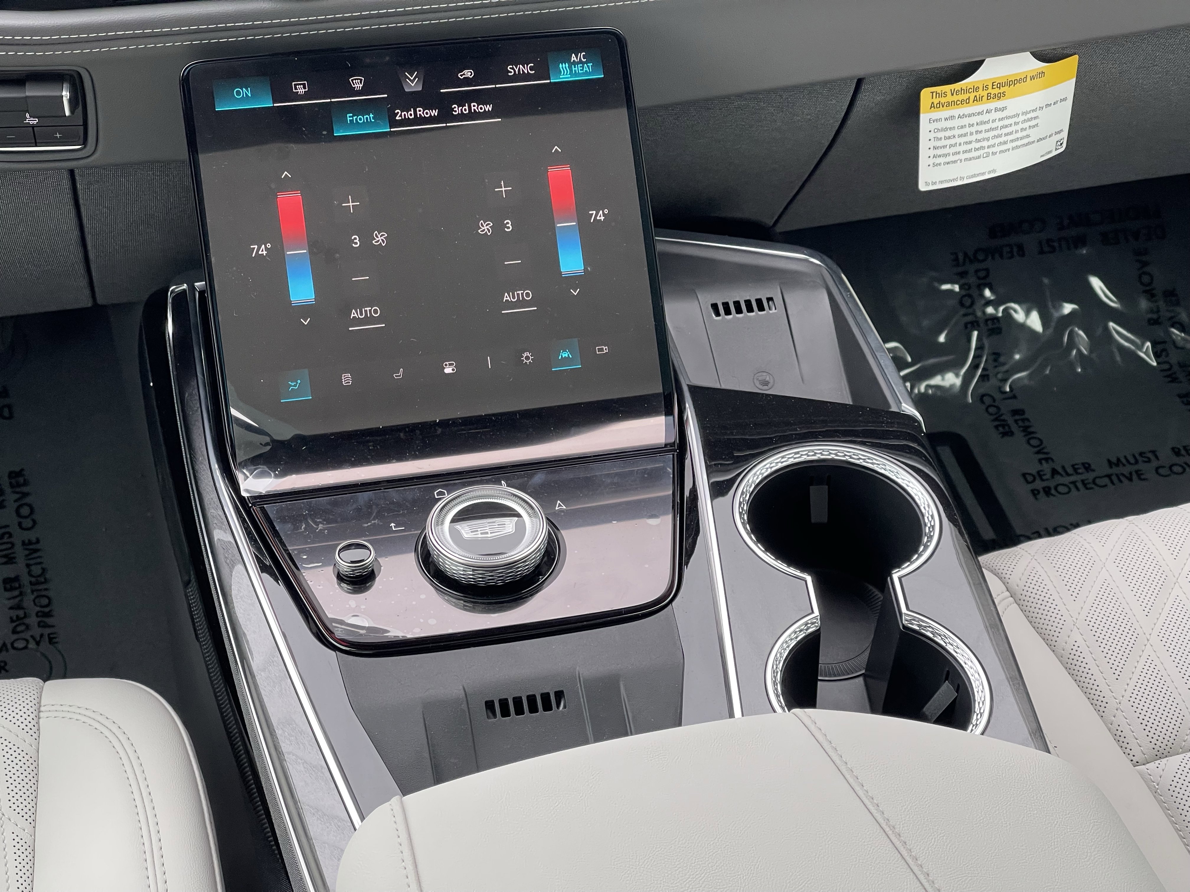 New 2026 Cadillac Escalade IQ Luxury 1 w/ LPO, Radiant Package image 8