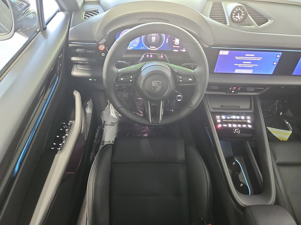 New 2026 Porsche Macan Turbo Electric AWD/4WD image 12