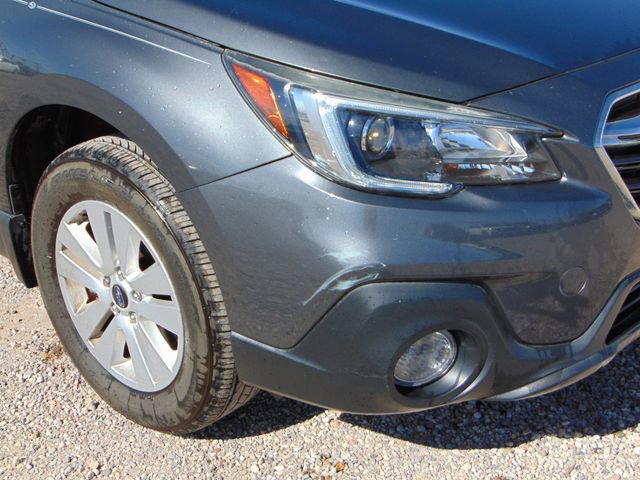 Used 2019 Subaru Outback 2.5i Premium image 2