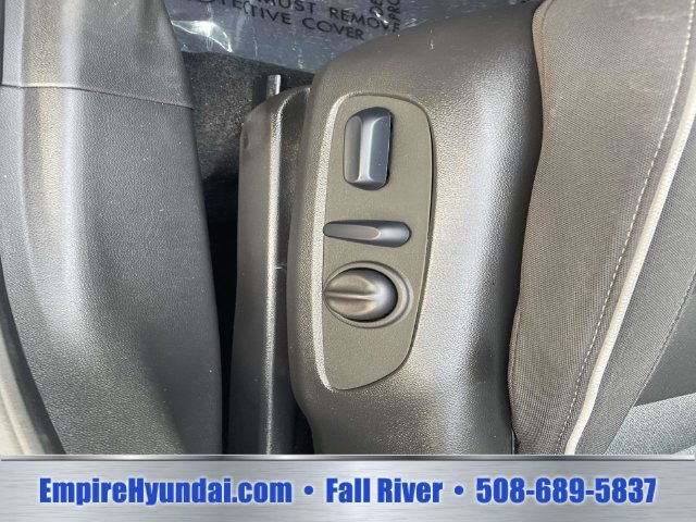 Used 2023 Chevrolet TrailBlazer LT w/ Convenience Package FWD image 19