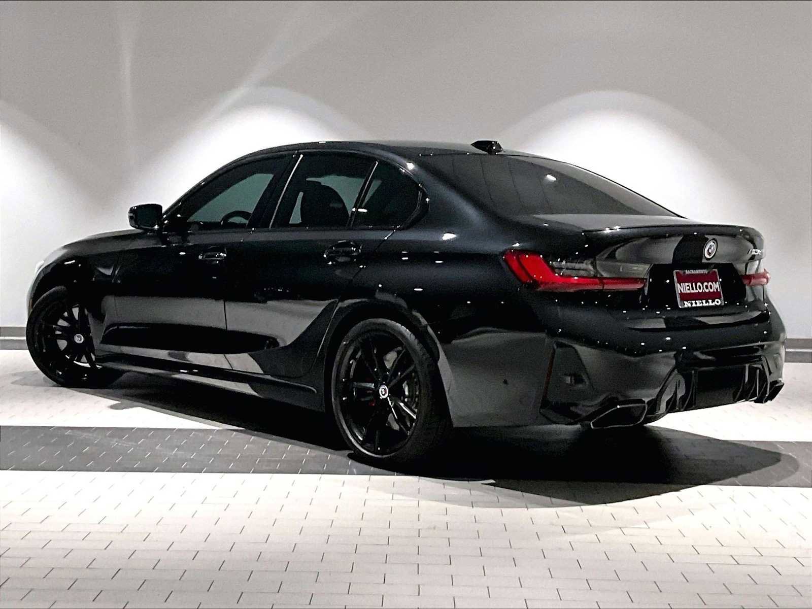 Used 2023 BMW M340i w/ Premium Package image 3