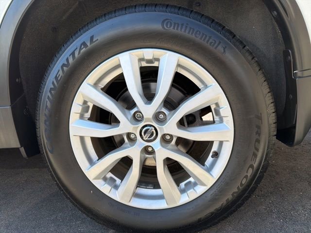 Used 2018 Nissan Rogue SV AWD/4WD image 5