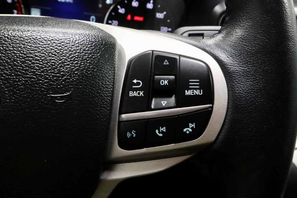 Certified 2022 Ford Explorer XLT w/ Equipment Group 202A image 32