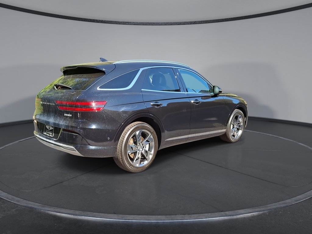 Used 2025 Genesis Electrified GV70 AWD/4WD image 4