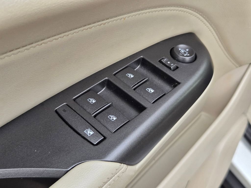 Used 2012 Cadillac SRX Performance image 25