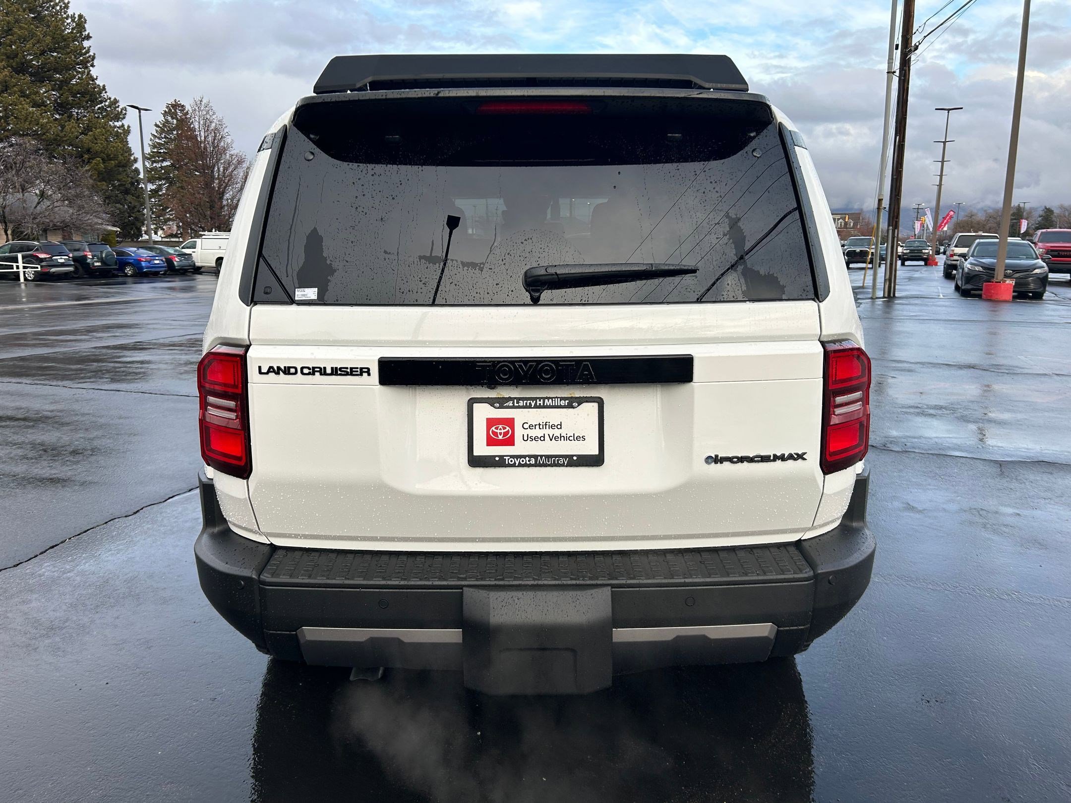 Certified 2026 Toyota Land Cruiser image 4