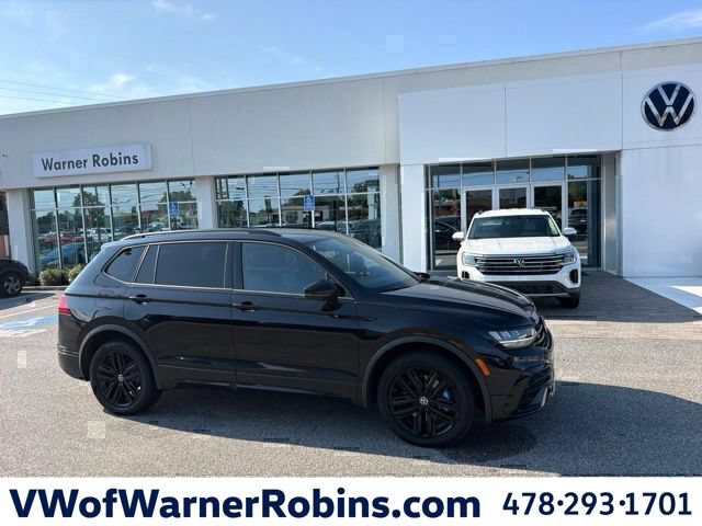 Used 2022 Volkswagen Tiguan SE R-Line
